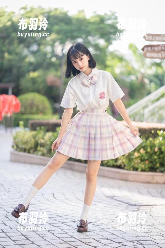 越来越离谱，“www.17”app里藏着的那些见不得人的瓜