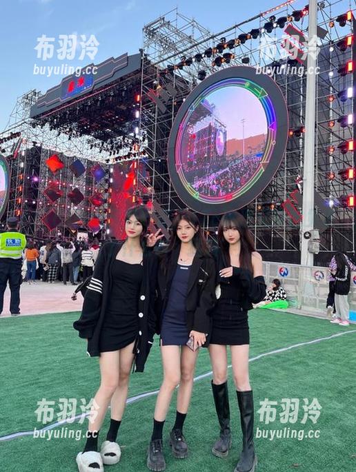 17c 跟随黑料导航,17c这次又带我见识了什么叫‘猛料’!