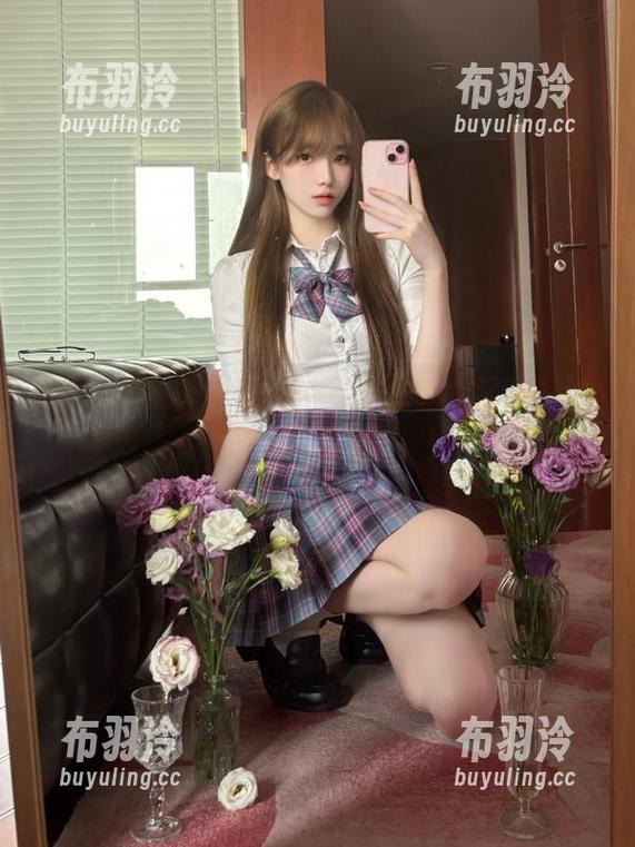 黑料满满，17c首页中大奖了，谁说瓜不好吃？