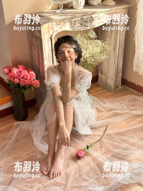 17c 17c黑料刷屏,登录之后我心里已经默默准备好吃瓜!