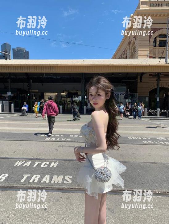 17吃瓜网 我下载了17吃瓜网,结果只会流口水的瓜越来越多!