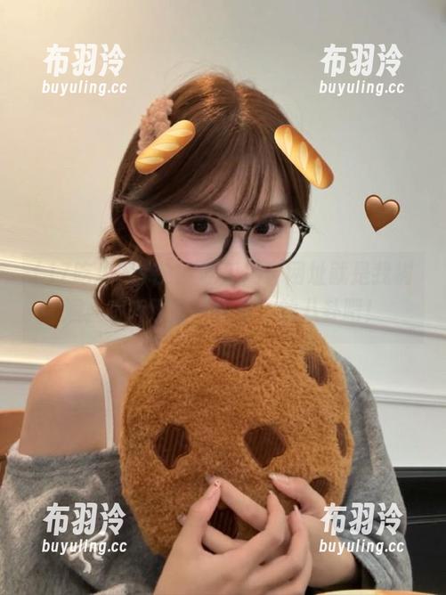 17吃瓜网 在17吃瓜网,网址就是我树洞,听听那些‘内幕’的八卦吧!