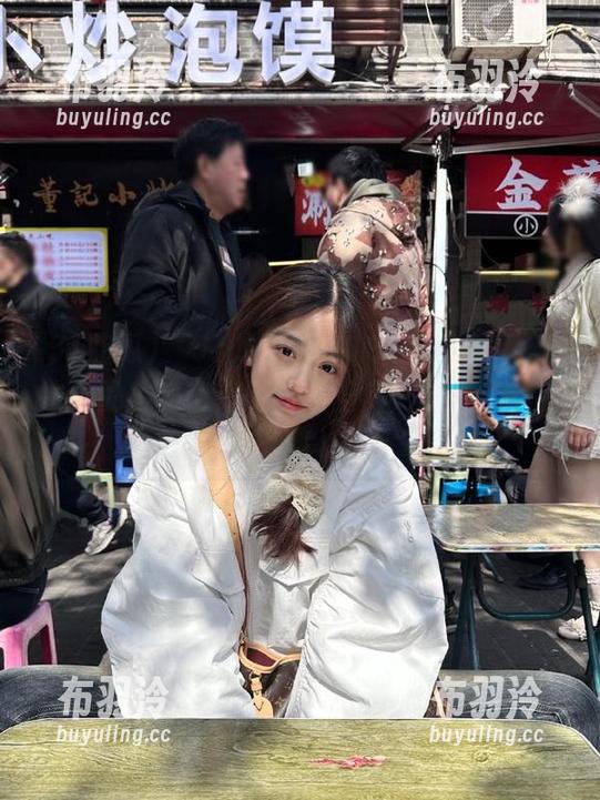 “51吃瓜9191”官网就像我人生中的小秘密，越看越上瘾，谁来拯救我呀！