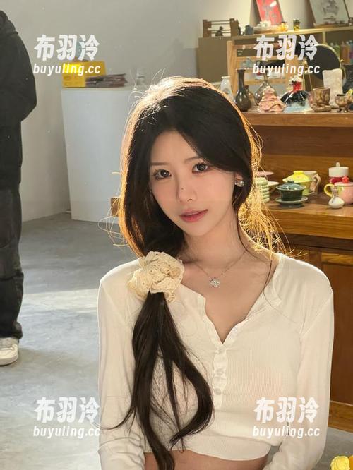 51吃瓜 51吃瓜cn免费分享八卦,真心希望瓜太甜别让人心生烦!