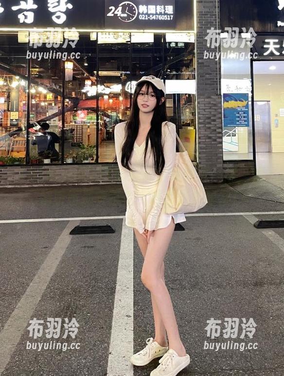 51吃瓜网 51吃瓜网:在网页一隅,悄悄听听那些不为人知的八卦秘密!
