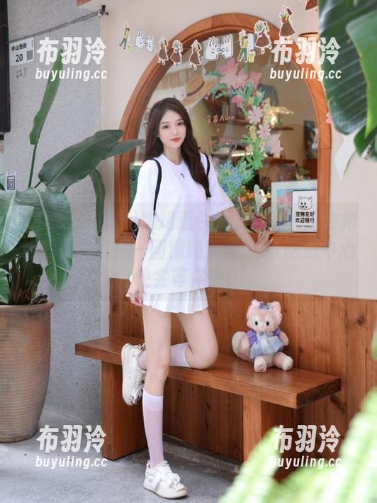 91吃瓜中心 想知道今天的热门大瓜会把谁的人生搞得一团糟吗?登录91吃瓜中心晚会等你来!