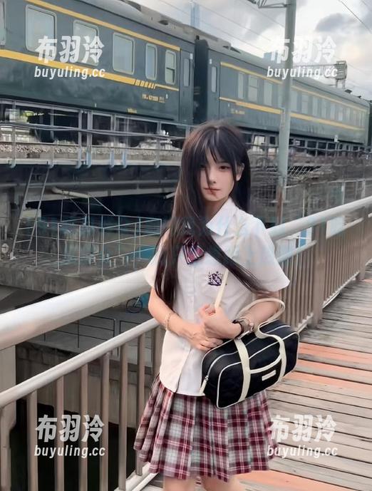91吃瓜群众 别问我为什么下载“91吃瓜群众”,我只是想跟上热潮!
