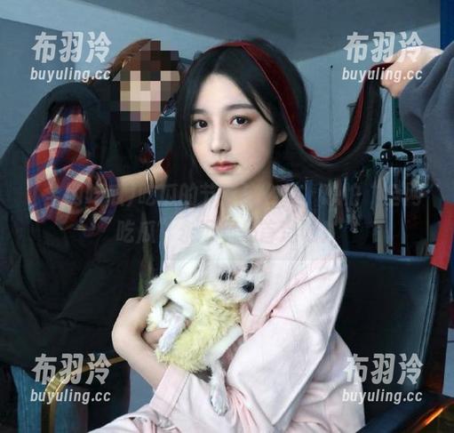 全网吃瓜 吃瓜的节奏这么快,恐怕“全网吃瓜”永远都是首选吧!