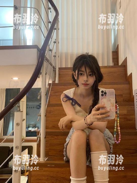 冲哥黑料 冲哥黑料,登录网站后竟然找到了不少小秘密,真是刺激…
