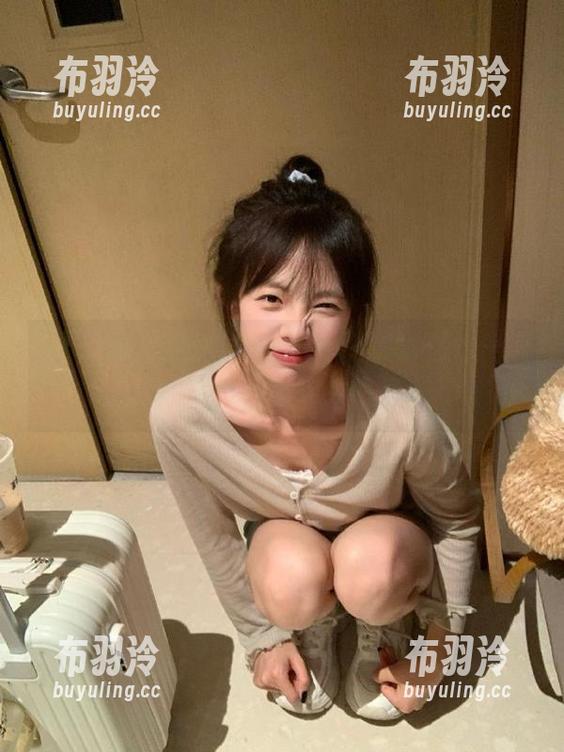吃瓜网 这款吃瓜网app,入口就像一扇尴尬大门,等你来推开!