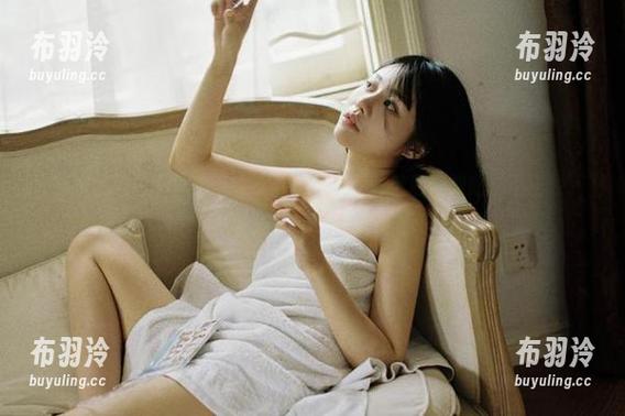 在线吃瓜网 在17在线吃瓜网,发现一条居然如此‘不正经’的资源线索…
