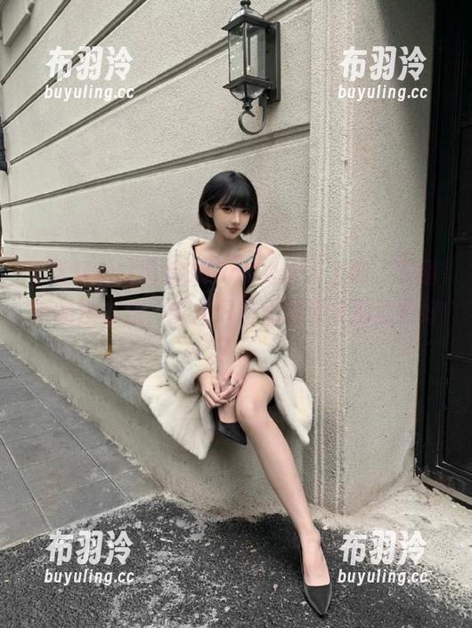 黑料38 黑料380cc真让人上瘾,下载也是没办法,要是只有黑料可乐那就更好了!