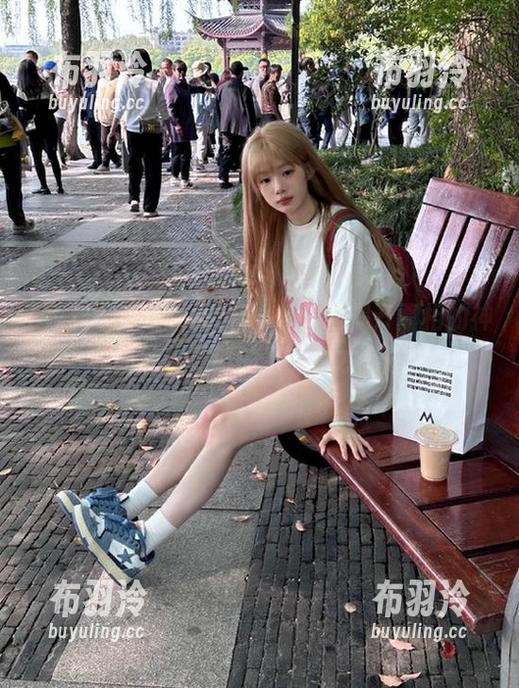 观看黑料51，一起揭开真相的神秘面纱，黑幕的另一面才有趣！