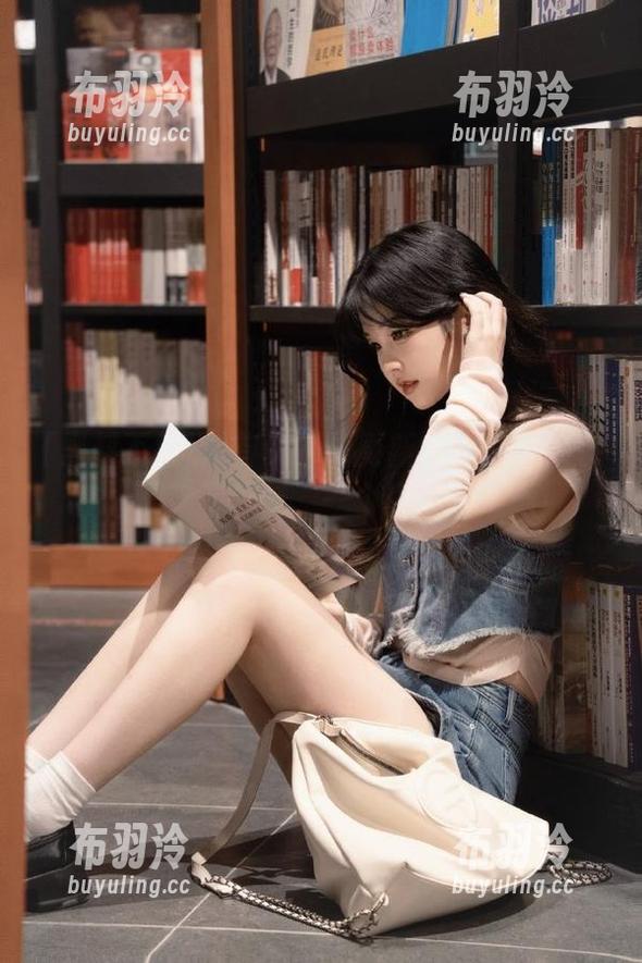 黑料不打烊 首页不断更新:今日吃瓜事件,黑料不打烊,一个比一个劲爆!