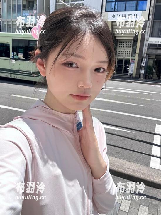 黑料网 黑料网网址在手,吃瓜路上不迷路,快来围观!