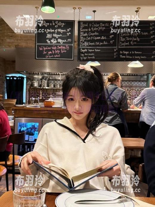 黑料网 在线翻遍黑料网今日首页,原来我们的生活比追剧还精彩!