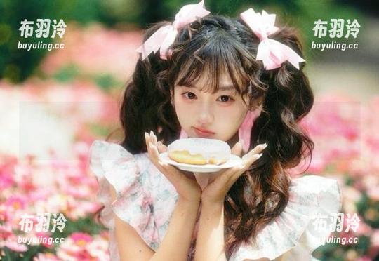 黑料老司机 “黑料老司机”app,让我成功体验了一次“靠着八卦熬夜”的新生活!